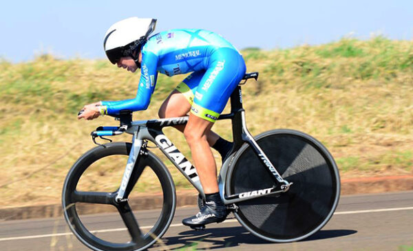 Conheça nossa nova colunista, Ana Polegatch, 15 vezes campeã brasileira de ciclismo de estrada