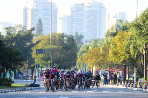 Prova 9 de Julho leva Elite de volta para Estrada